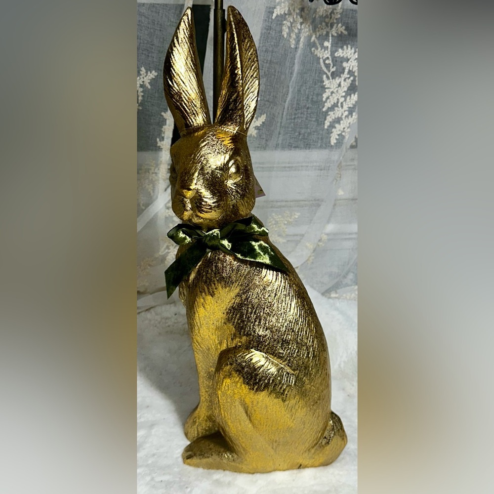 Jolie Fleur gold rabbit with forest green bow decor